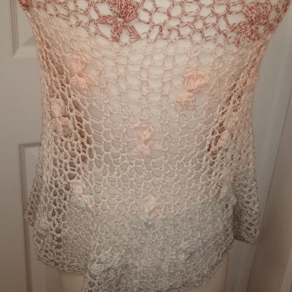 Shawl - Picture 2 of 3